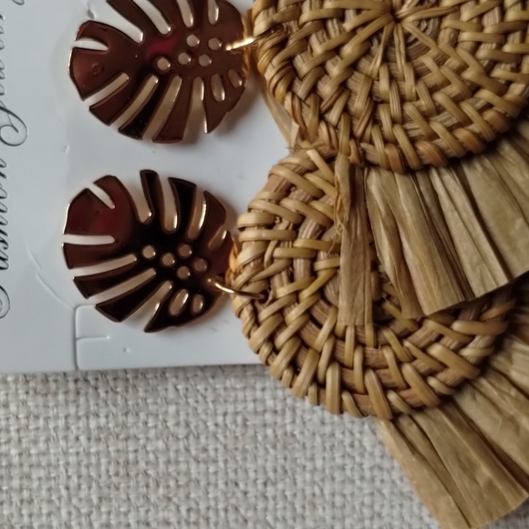 Women Rattan Earrings Big Lightweight Geometric Straw New - Picture 3 of 7